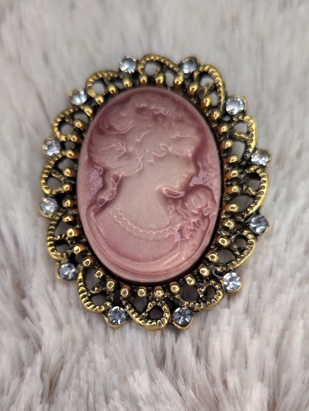 Victorian Style Cameo Brooch Pin Antique Brass Finish Rhinestone Frame